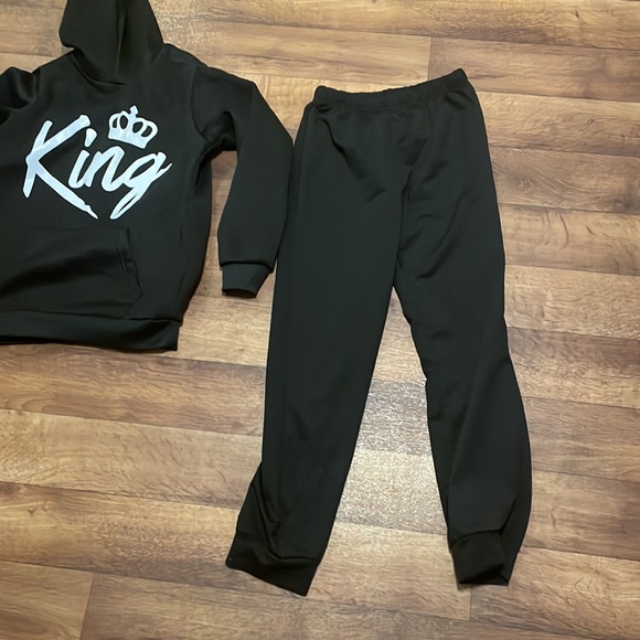 King Jogger Set - Picture 3 of 4